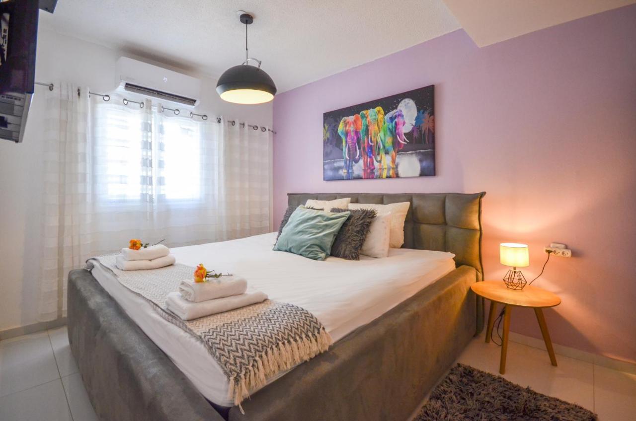Yalarent Sunny 3Br Apt Eilat Exteriör bild