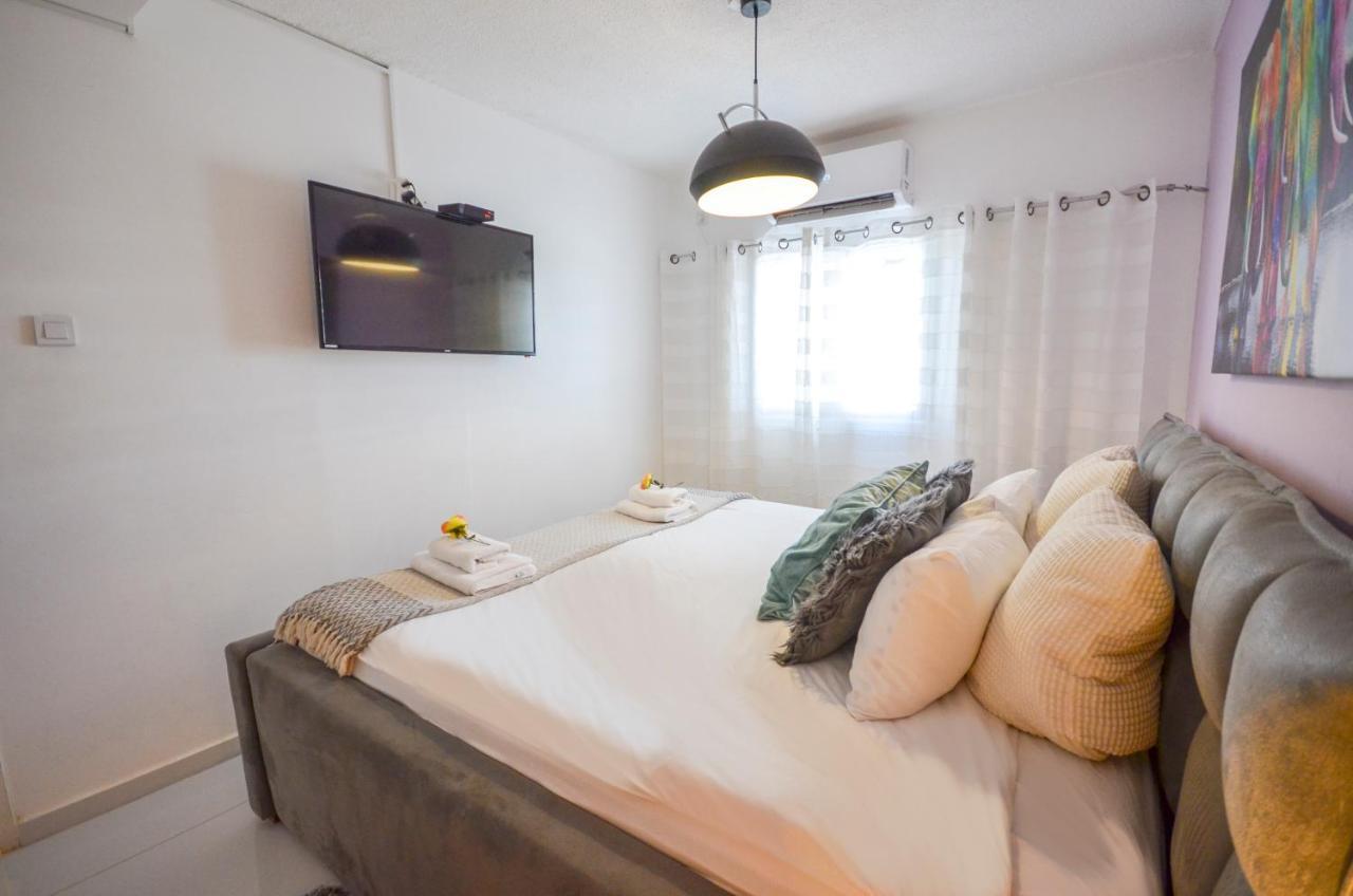 Yalarent Sunny 3Br Apt Eilat Exteriör bild
